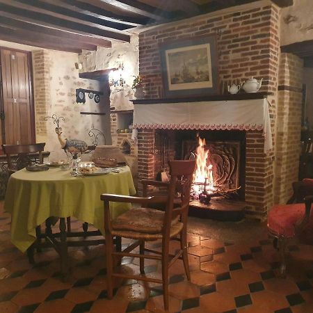Chambre d'Hôtes La Ferme du Pré-Martin La Genevraie Exterior foto